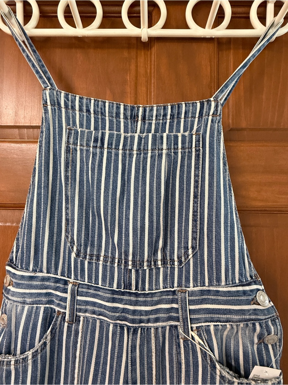 Kensie Jeans Drapey Denim 100% Cotton Cropped Tie Overalls in Medium- NWT - Picture 12 of 15